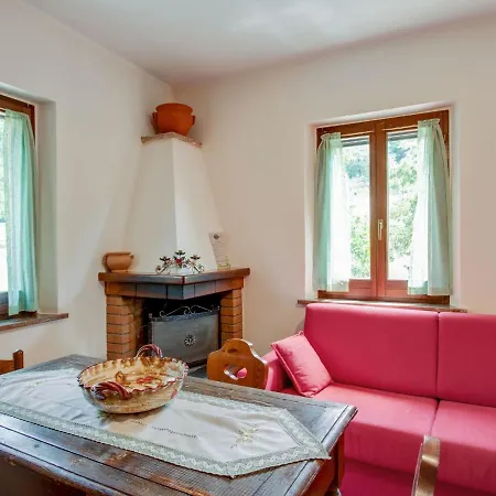 In With Pool & Nature Casa de Férias