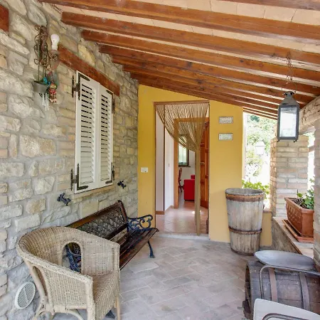 In With Pool & Nature * 아시시